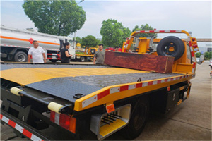 福建附近拖车电话号码服务